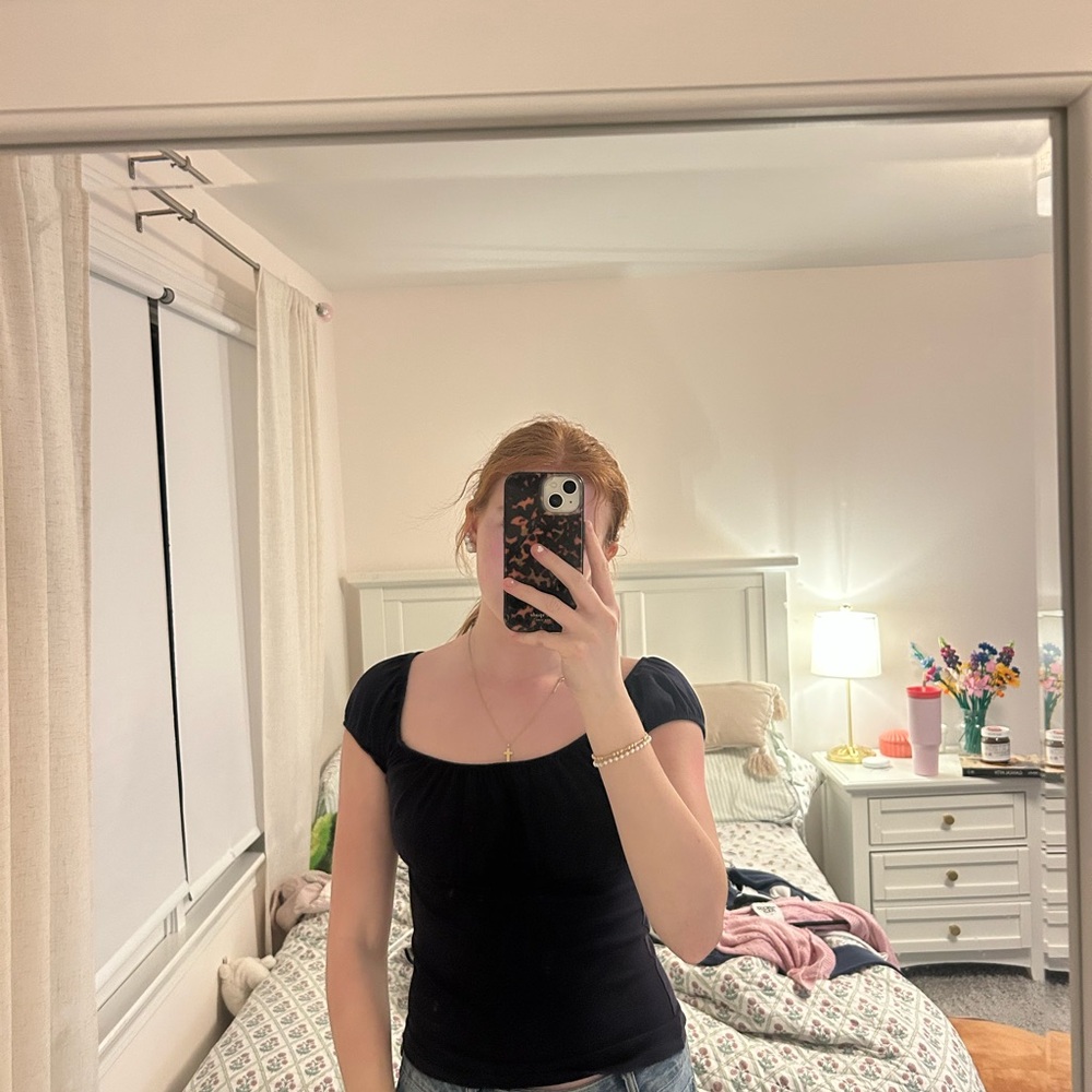 Brandy Melville Navy Sleeve Top